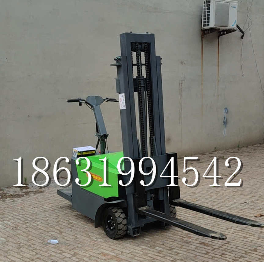 高密市优程全电动叉车插腿式堆高车液压装卸车1.5吨升高小型站驾式铲车